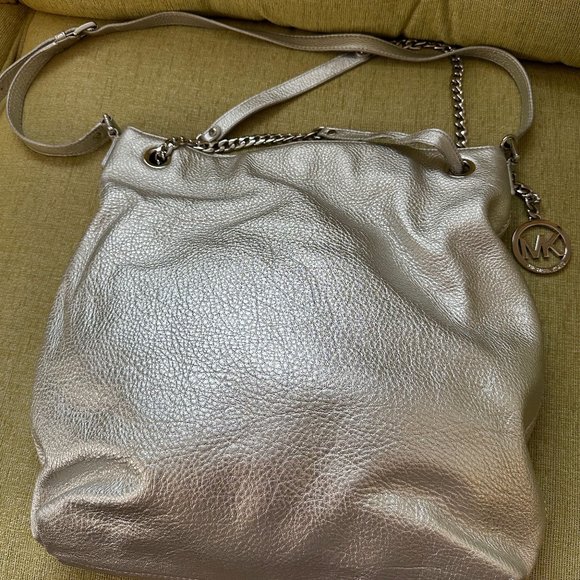 Michael Kors Tote Metallic Silver - Picture 1 of 10